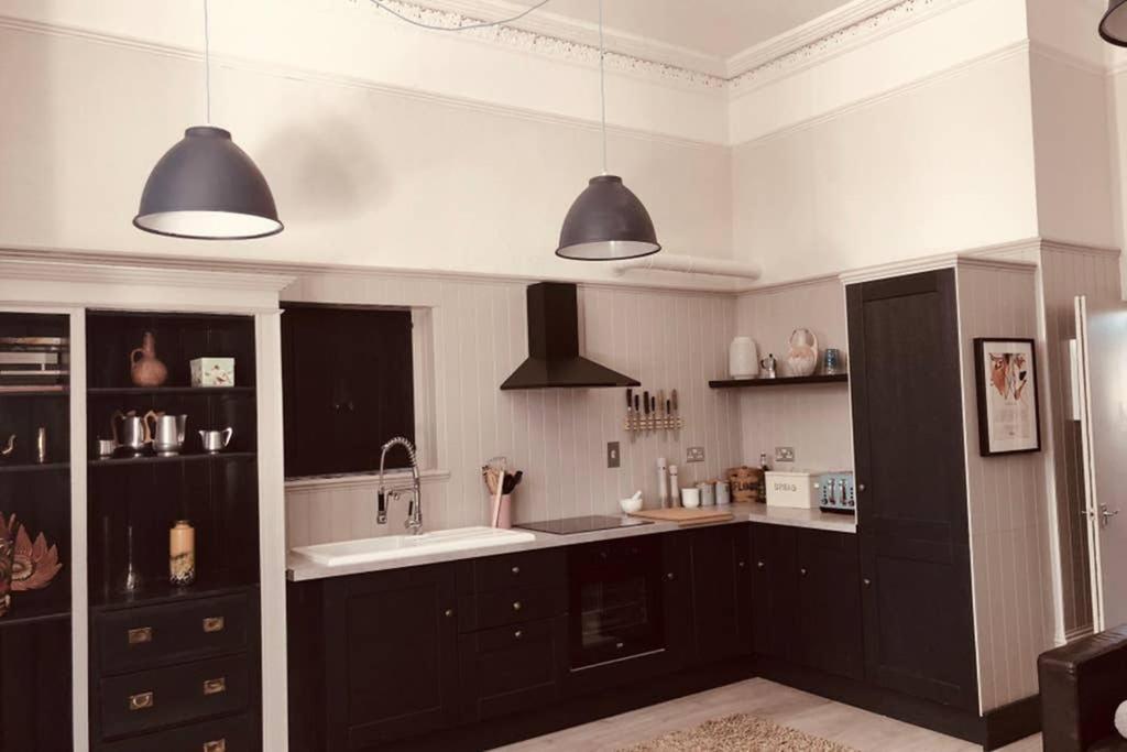 Seaside Escape - Gorgeous 2 Bed Apartment In St-Leonards-On-Sea Hastings Zewnętrze zdjęcie