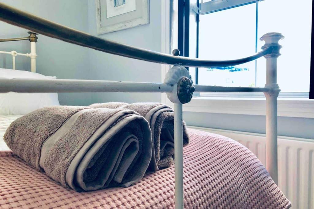 Seaside Escape - Gorgeous 2 Bed Apartment In St-Leonards-On-Sea Hastings Zewnętrze zdjęcie